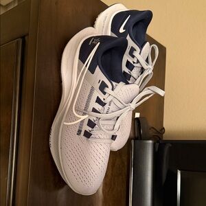 Nike White and Dark Blue Running Shoes